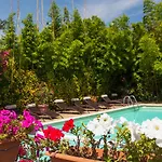 Logis Nimotel Nîmes
