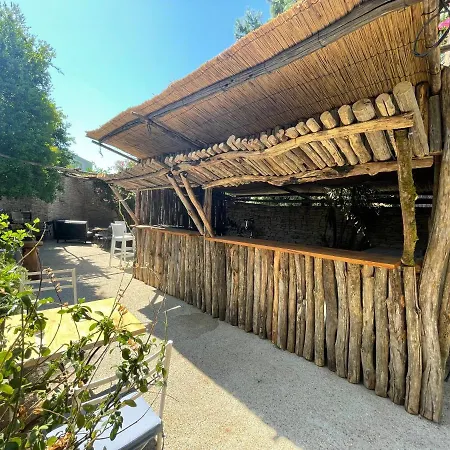 ホテル Logis Nimotel Cosy