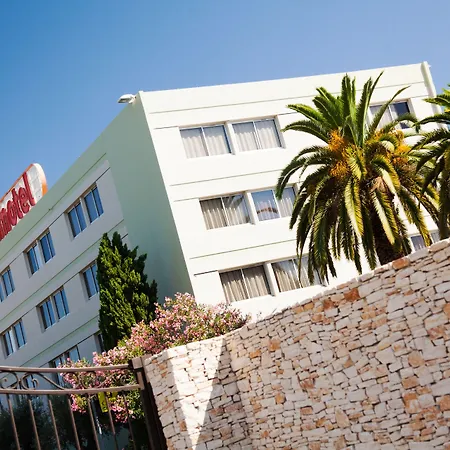 Hotel Logis Nimotel