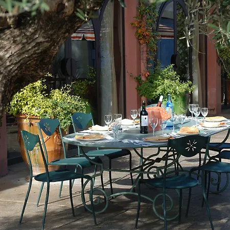 Ξενοδοχείο Logis Nimotel Cosy