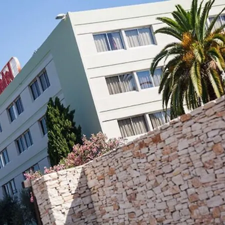 Logis Nimotel Nîmes