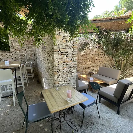 Logis Nimotel Nîmes