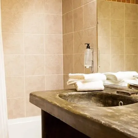 Ξενοδοχείο Logis Nimotel Cosy