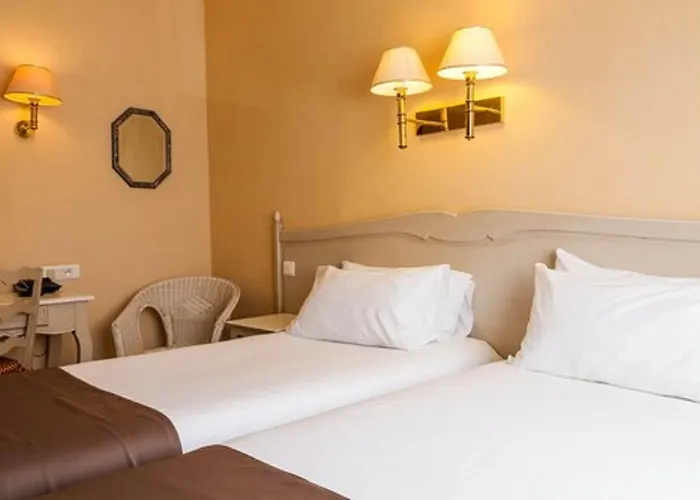 Logis Nimotel 尼姆