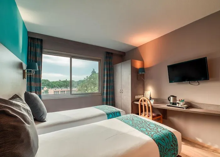 Logis Nimotel Nîmes