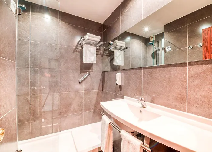 Hotel Logis Nimotel Nîmes