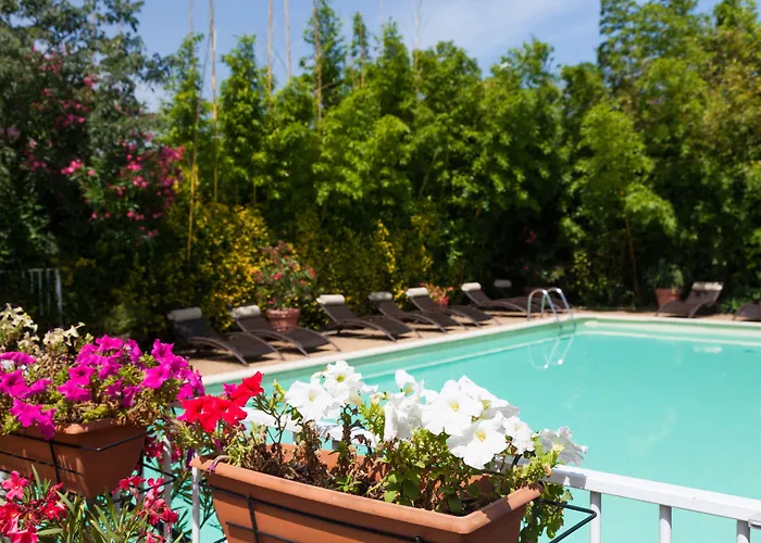 Logis Nimotel 3* Nîmes