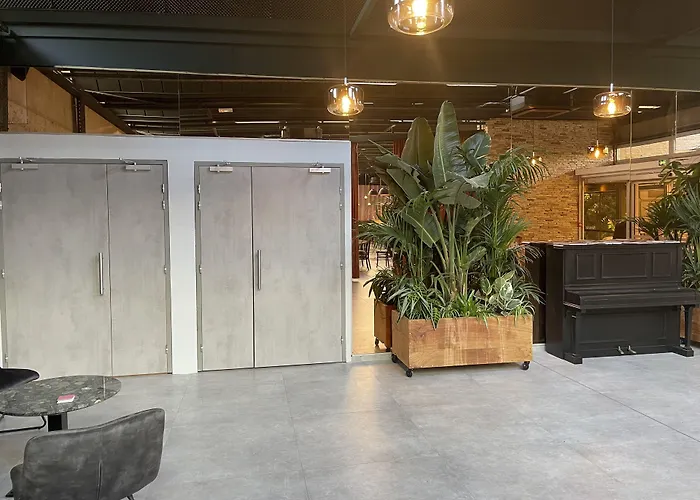 Hotel Logis Nimotel 3*